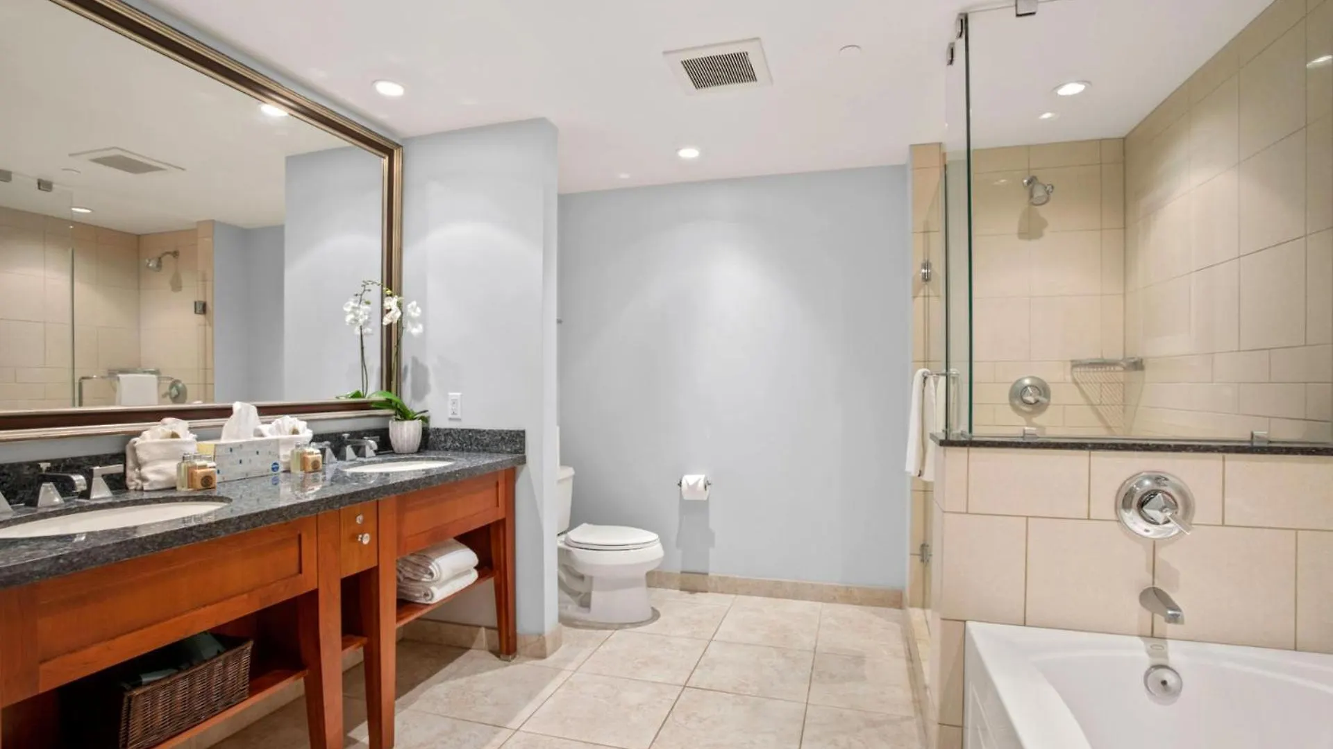 Kbm Resorts Free Car Honua Kai Konea Ocean View 2-Bedroom Condo Recently Remodeled Hkk-706